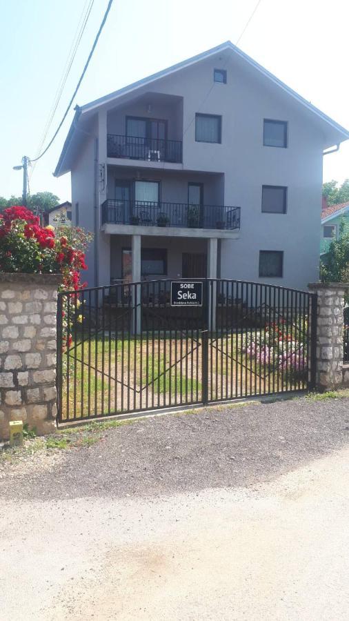 Sobe Seka Hotell Golubac Exteriör bild