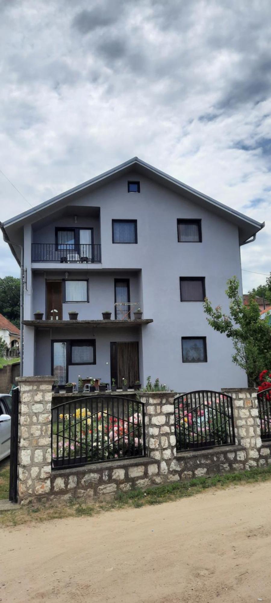 Sobe Seka Hotell Golubac Rum bild